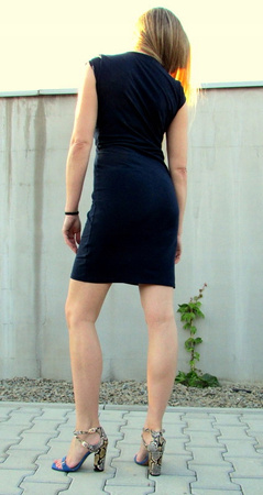 SANDAŁKI NA SŁUPKU WODNIAK SKÓRA NATURALNA(507k)38