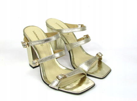 KLAPKI NA SŁUPKU WODNIAK SKÓRA NATURALNA(801z)